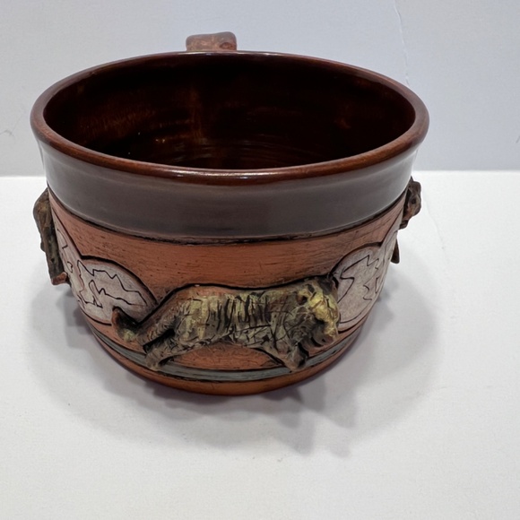 Vintage Mug LELAND SHAW STUDIO ART POTTERY 3D  Pottery signed lion - Picture 3 of 7
